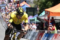 'Het was de eerste keer dat ik met Wout van Aert koerste en het is echt ongelooflijk hoe sterk hij is'