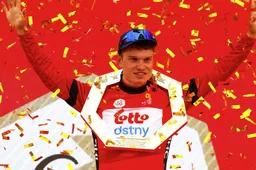 Lennert Van Eetvelt verlengt contract tot 2026 bij Lotto-Dstny: 'Voelt echt als een tweede familie'