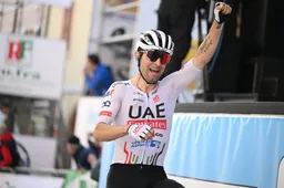 TDT-Unibet meet zich met wereldtop: Maire knap vierde achter UAE-duo en toptalent Sheffield