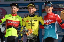 Koen Bouwman bezorgt Nederland zeldzame eindzege in rittenkoers Coppi e Bartali, Jenno Berckmoes pakt slotrit