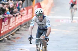 Niet alleen E3 zorgt voor slachtoffers: zieke Laporte past voor Gent-Wevelgem, klierkoorts van Cavendish steekt kop op