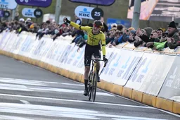 Jorgenson voelt zich genoodzaakt te reageren op 'kritiek voor verder koersen': 'Het is een shitsituatie'