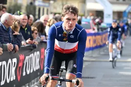 Deelnemers Dwars door Vlaanderen 2024 | Startveld volledig bekend, véél schoon volk present!