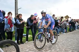 Gianni Vermeersch kroont zich tot Belgisch kampioen gravel: Soete en Joseph mee op podium, Toon Aerts vierde