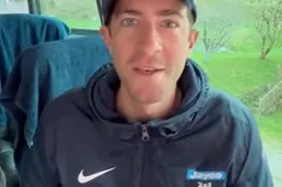 🎥  Harper (Jayco AlUla) laat van zich horen na lelijke val tegen lantaarnpaal in Tour of the Alps