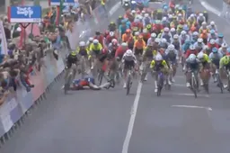 Stewart kent verdict na zware val aan hoge snelheid in Hongarije, jury declasseert Liepins (dsm-firmenich PostNL)