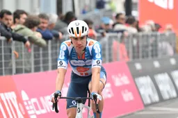 Het rampjaar van Fabio Jakobsen: na de Giro- en Tour-deceptie kan de noodklok geluid worden