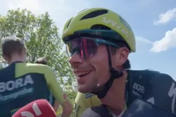 Grappende Roglic komt met goed nieuws na crash in Dauphiné: 'Niet echt pijn, tijdrit supergoede test'