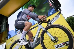 Philipsen wint eindelijk en aast op meer: 'We zijn aan het groeien in deze Tour'