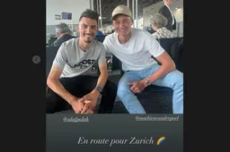 📸 Heren, kunnen jullie even lachen voor de camera? Favorieten Alaphilippe en Van der Poel helemaal klaar voor WK