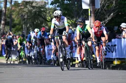 O'Connor benoemt interessant aspect WK-parcours: 'Ben benieuwd hoe dat gaat zijn in het peloton'