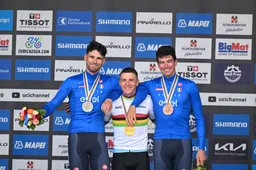 'Focaccia' Evenepoel op de praatstoel na WK: 'Mijn juichen? Dat was een afspraak met Mathieu en Freddy'