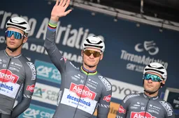 Planckaert looft 'beste renner van de wereld' Van der Poel: 'Kun je enkel van genieten'