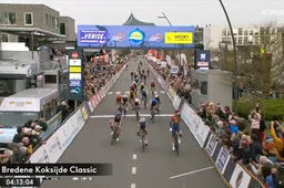 Edward Theuns zegeviert na razendspannende strijd tussen peloton en vluchters in Bredene Koksijde Classic, Eekhoff derde