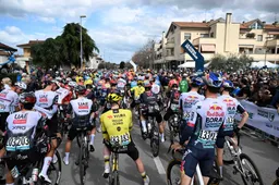 Red Bull-BORA-hansgrohe stond UAE niet toe in ontsnapping en doet uit de doeken dat ze niet voor rit wilden gaan met Roglic