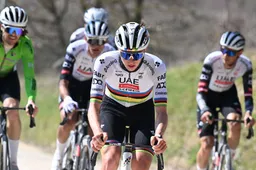 UAE Emirates-XRG zet communicatiefout omtrent ijzersterke Ronde van Vlaanderen-kern rond Tadej Pogacar recht