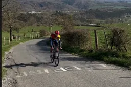 🎥 Thibau Nys geeft inkijkje in voorbereiding op klassiekers: na hoogtekamer in Spanje La Redoute op