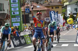 Brullende Ciccone verwijst AG2R-duo naar tweede en derde plek en sprint naar zege in Tour of the Alps