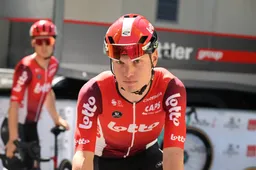 Lennert Van Eetvelt baalt in aanloop naar Tour: 'Maand op hoogte om 5% te winnen, en dan ben je 10% kwijt met zo'n val'