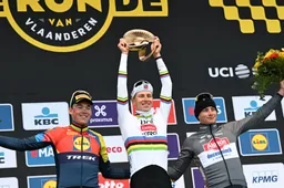 Kassa! Pogacar fietste dit voorjaar meeste prijzengeld bij elkaar, ook Van der Poel goed in de prijzen gevallen