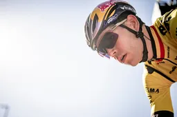 Koud terug van de vakantie slaat de motor van Van Aert moeilijk aan: cross-voorbereiding start 'krampachtig'