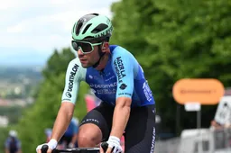 Jayco AlUla versterkt klimploeg rondom Ben O'Connor met een voor hem oude bekende van Decathlon AG2R La Mondiale