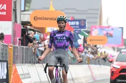 Na Dunbar legt Q36.5 nog maar een topklimmer van Jayco-AlUla vast: 'Team is duidelijk op de weg omhoog'