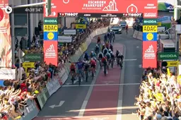 Uno-X zwoegt, maar Matthews profiteert en sprint naar zege in Eschborn-Frankfurt