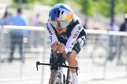 Van Carapaz en Pidcock tot Poole en zelfs Gee: Giro-leiders opvallend gretig en blij na eerste tik van Roglic