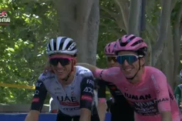 Bardet legt uit waarom gebroeders Yates in de Tour cruciaal zullen zijn: 'Hij is meer gewend aan de knechtenrol'