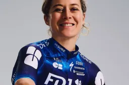 Kraak schenkt FDJ-Suez knappe ritzege in Zwitserland: Vollering en Reusser bestoken elkaar niet