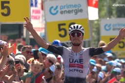 Zo flitsend als hij fietst, zo flets is de flash: Almeida laat niet in zijn kaarten kijken na Zwitserse zege