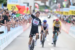 Almeida de beste na heerlijke finale Ronde van Zwitserland, maar Vauqelin behoudt vrij simpel leiderstrui