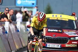 Vingegaard moet opnieuw het hoofd buigen voor Pogacar, maar zag na afloop 'de nummertjes': 'Dat waren goede cijfers'