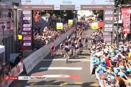 Na geweldige lead-out van Van Poppel benut Meeus enige sprintkans in Ronde van Zwitserland