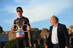 'Die credits verliest hij soms te snel', roepen soortgenoten van Van Aert na nieuw kunststukje in grote ronde