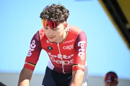 Uitslagen Renewi Tour 2025 | Nét geen winst voor Van der Poel: De Lie schiet raak na moeizaam jaar