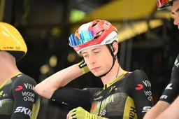 Toptalenten worden steeds jonger, maar Vingegaard hoopt ze nog niet in de Tour te zien: 'Misschien beter om te wachten'