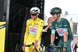 'Ik raak erg gemotiveerd van samen trainen'; hoe Van der Poel van Philipsen een betere klassiekerrenner gaat maken