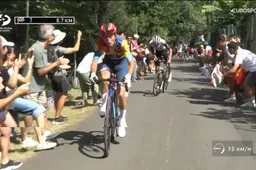 Ciccone kraakt UAE-duo in Clasica San Sebastian, mooie opsteker voor Visma | Lease a Bike en Uijtdebroeks