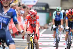 Jonas Vingegaard trekt - verlost van plichtplegingen - conclusies na Vuelta-tijdsverlies Juan Ayuso