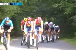 68 kilometer beuken levert oermens Mads Pedersen week voor Vuelta nieuwe zege op voor thuispubliek, Del Grosso tweede