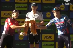 🎥 Winnaar Townsend vol ongeloof na eerste WorldTour-zege ('nog steeds in shock'), maar podium-bier is hem te veel
