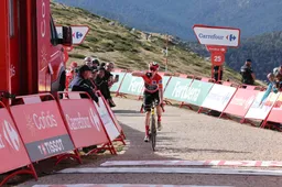 Rupsje Nooitgenoeg Vingegaard kan leven met machtige afsluiter van Visma | Lease a Bike in Vuelta