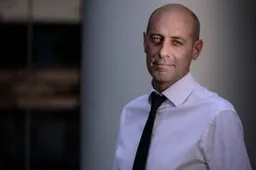 Bekende Eurosport-commentator (52) overleden na ongeluk tijdens stierenrennen