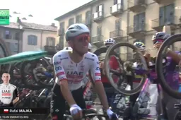 🎥 Schitterend afscheid Majka in Lombardije: erehaag voor Pool, maar ook voor Serry, Meintjes, Puccio en Petilli