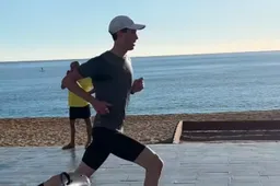 Tom Dumoulin is niet de enige: net gestopte Australiër loopt krankzinnig snelle tijd op halve marathon van Valencia