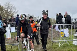 Bondscoach Gerben de Knegt 'weet wat er speelt' bij ook in Antwerpen en Koksijde afwezige Fem van Empel