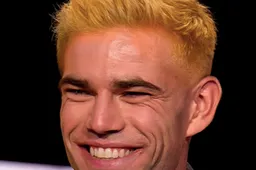 Hilarische momenten, maar Wout van Aert's tv-avontuur eindigt na één aflevering: 'Dat ik daar nooit zelf ben opgekomen'