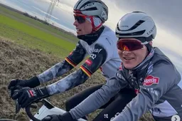 Bijzondere geste Alpecin en Canyon richting in Giro zwaar gevallen Hollmann, die na 5 (!) maanden pas weer kon lopen